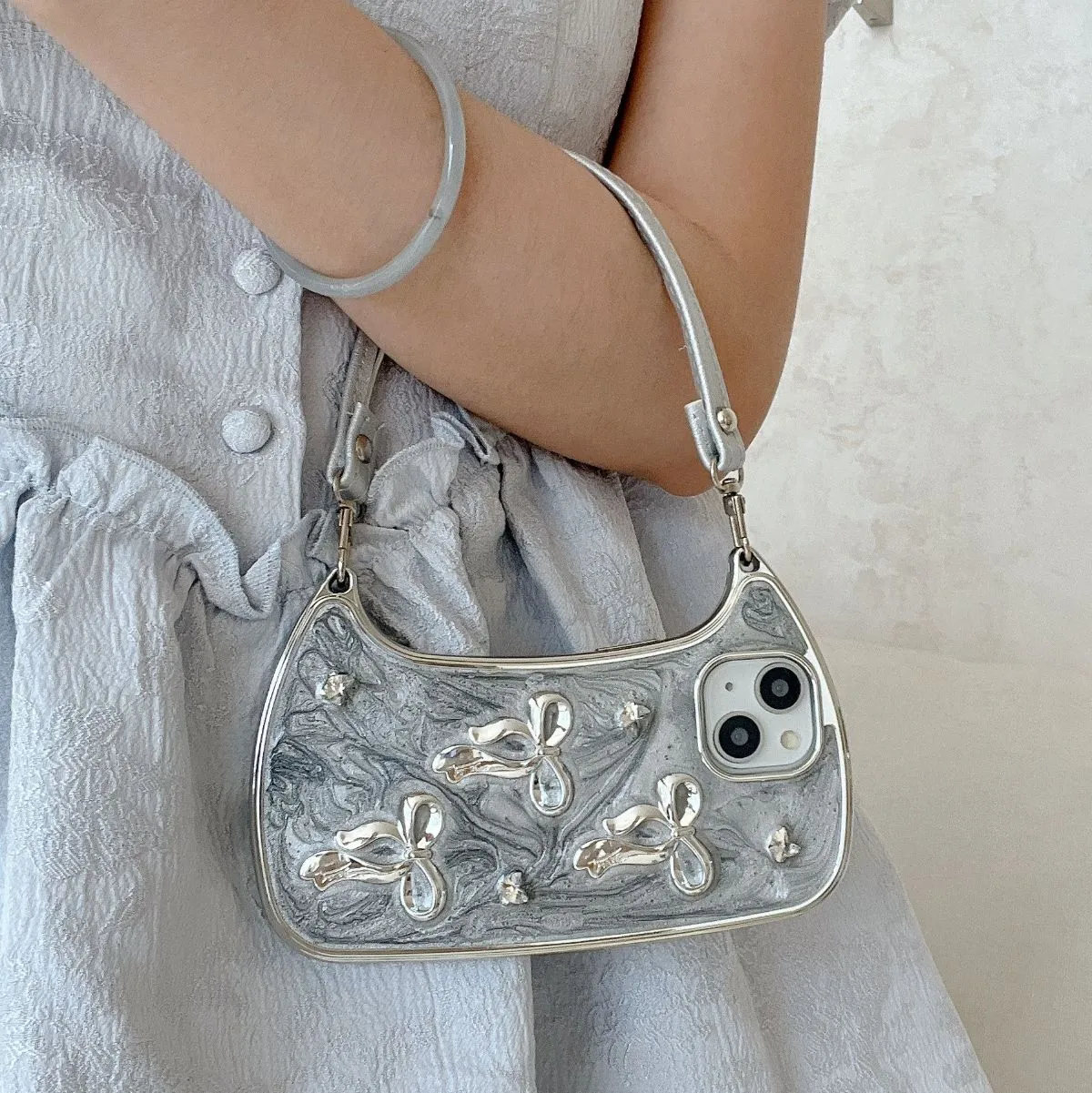 Electroplated Handbag-Style Case with Triple Bows for iPhone 17, Compatible with iPhone 16/15 Pro Max/14 Pro Max/13, Glossy Shiny Bumper Cover